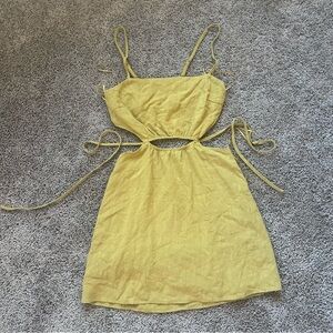 Le Lis Green Cutout Mini Dress
